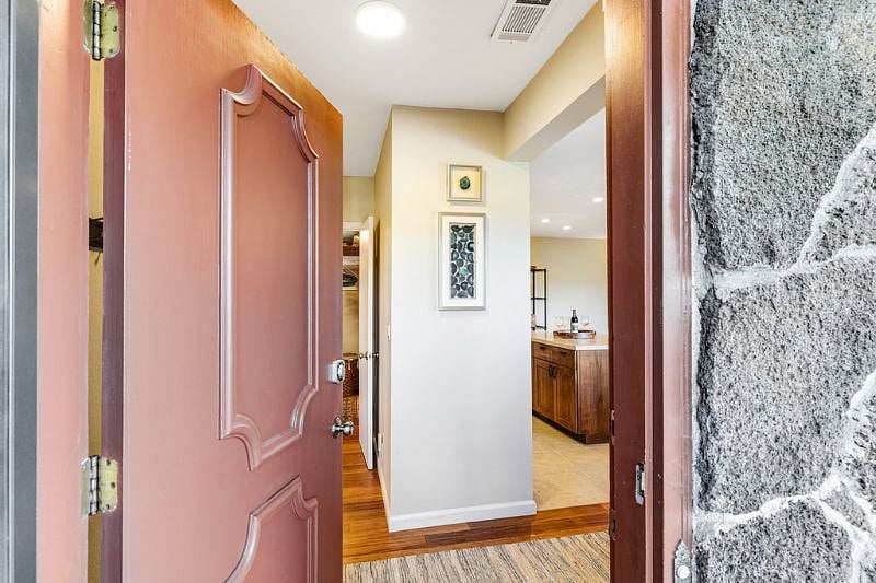 Furnished Finder property 872334_1 photo 9