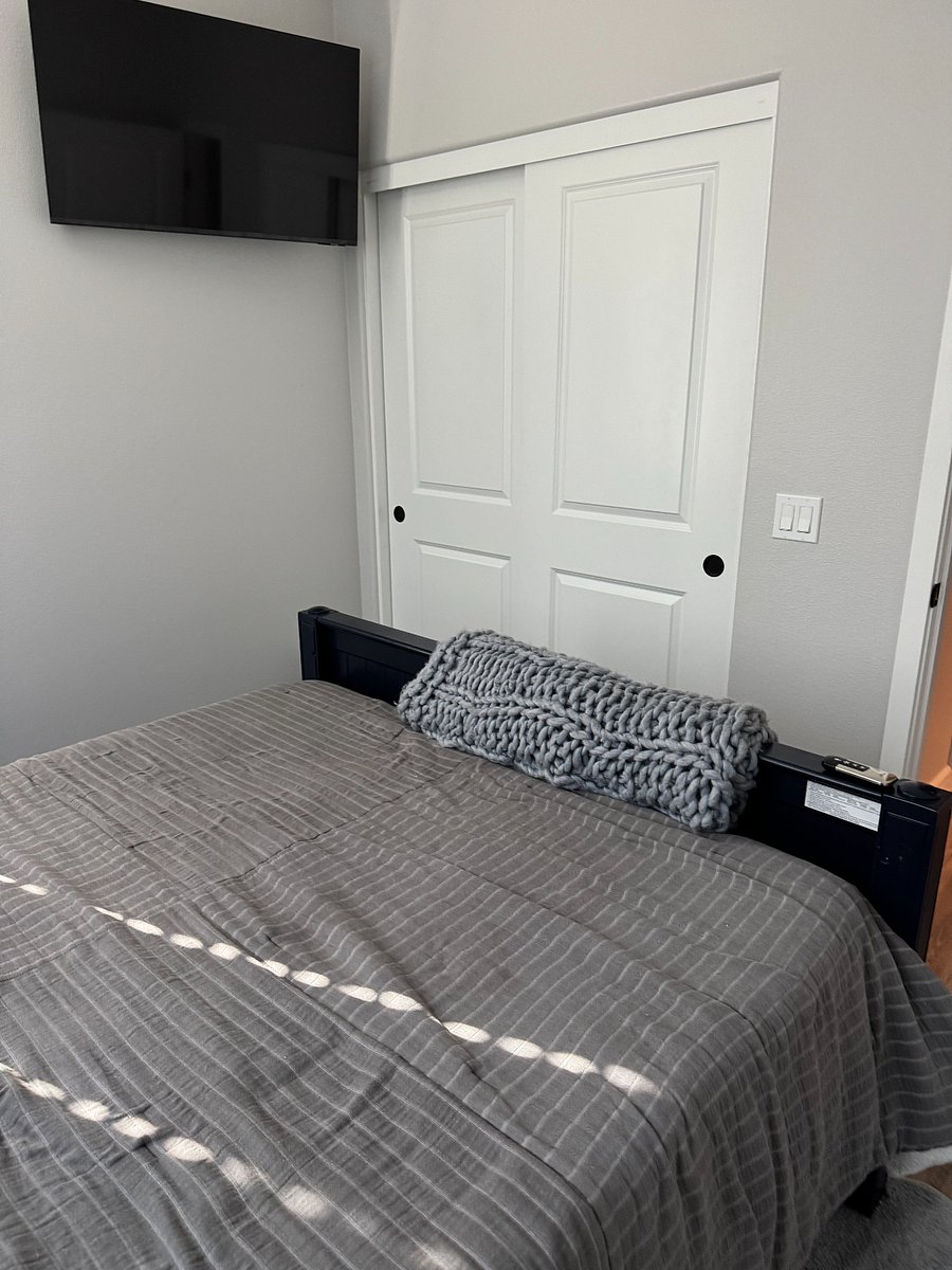 Furnished Finder property 872351_1 photo 2