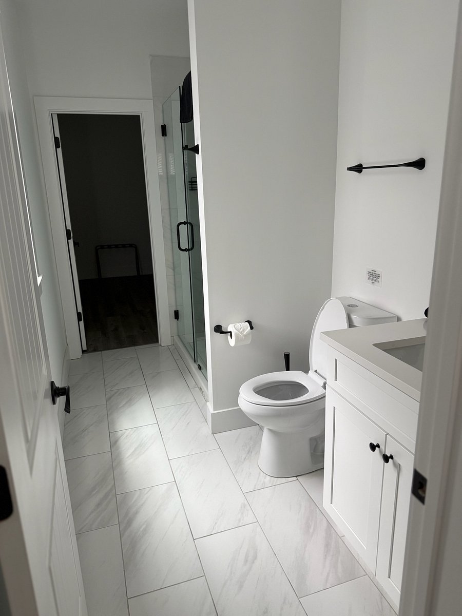 Furnished Finder property 872353_1 photo 17