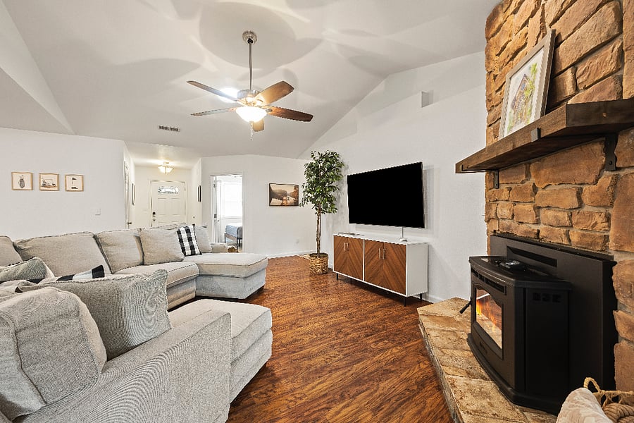 Furnished Finder property 872356_1 photo 26