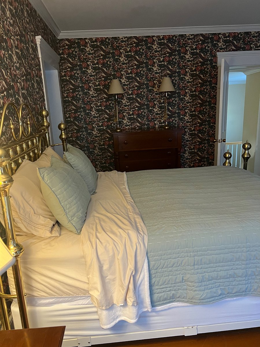 Furnished Finder property 872372_1 photo 3