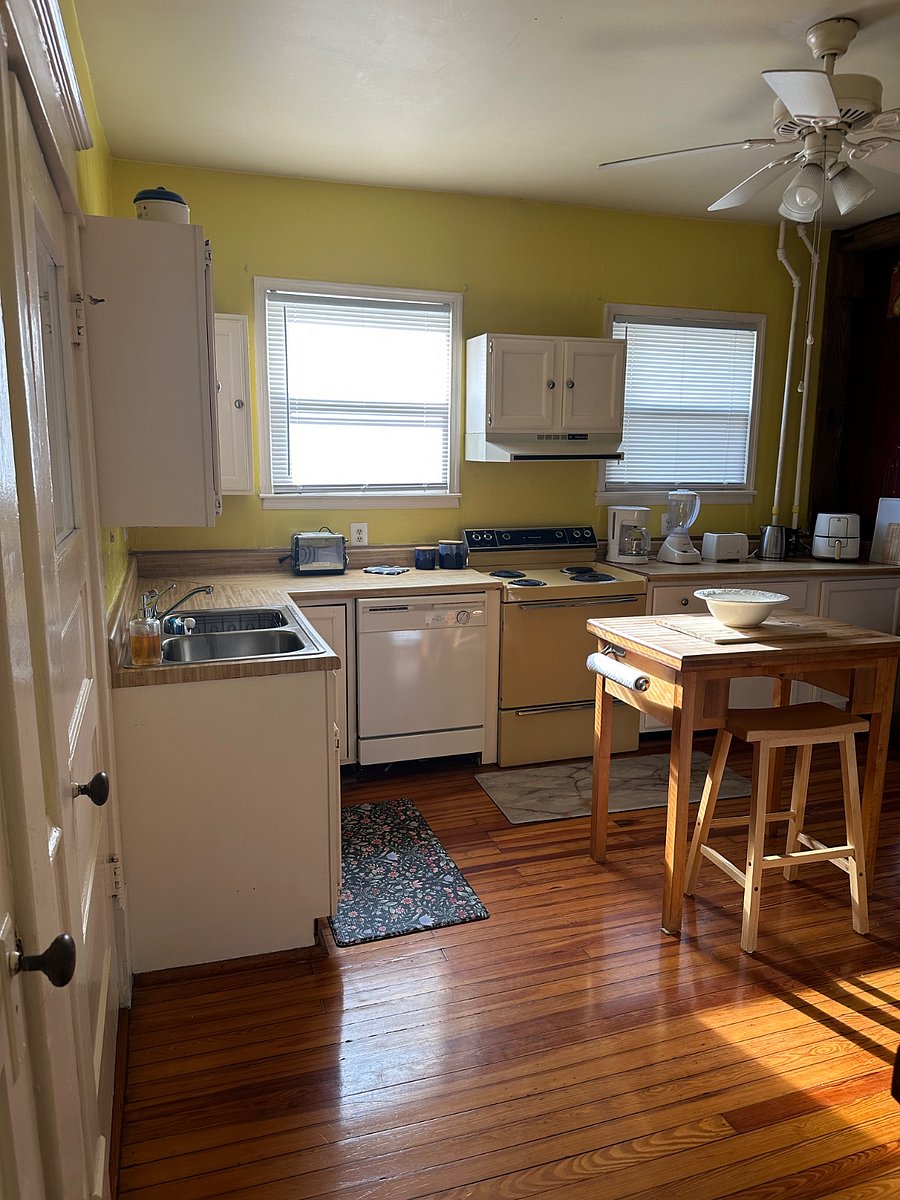Furnished Finder property 872391_2 photo 14