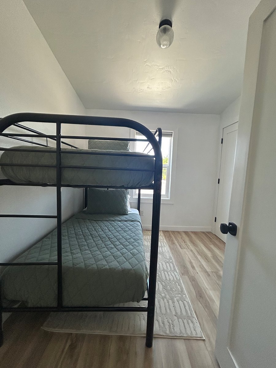 Furnished Finder property 872420_1 photo 10