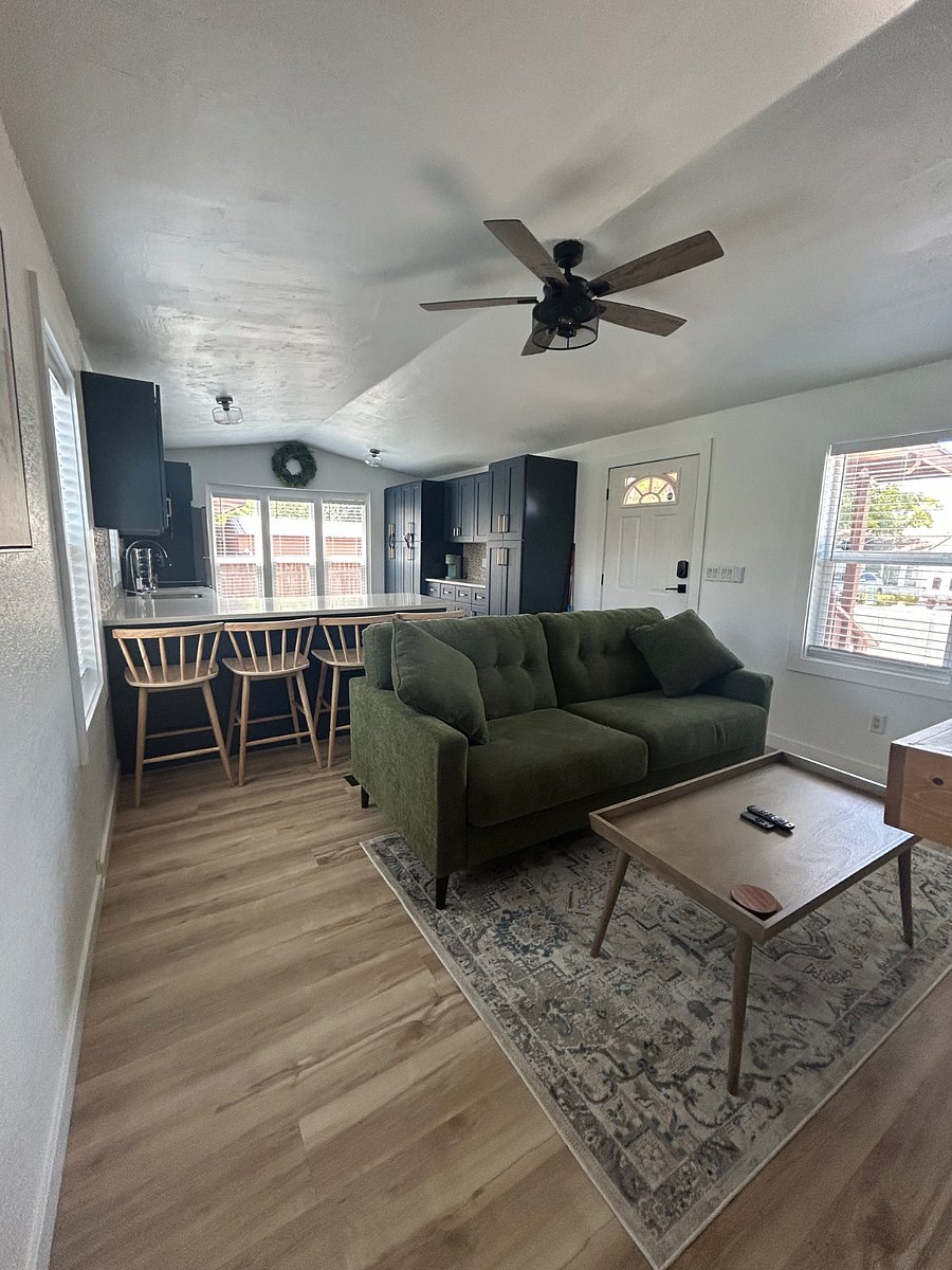 Furnished Finder property 872420_1 photo 3