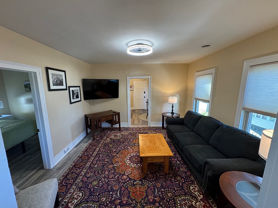 Furnished Finder property 872425_1 photo 5