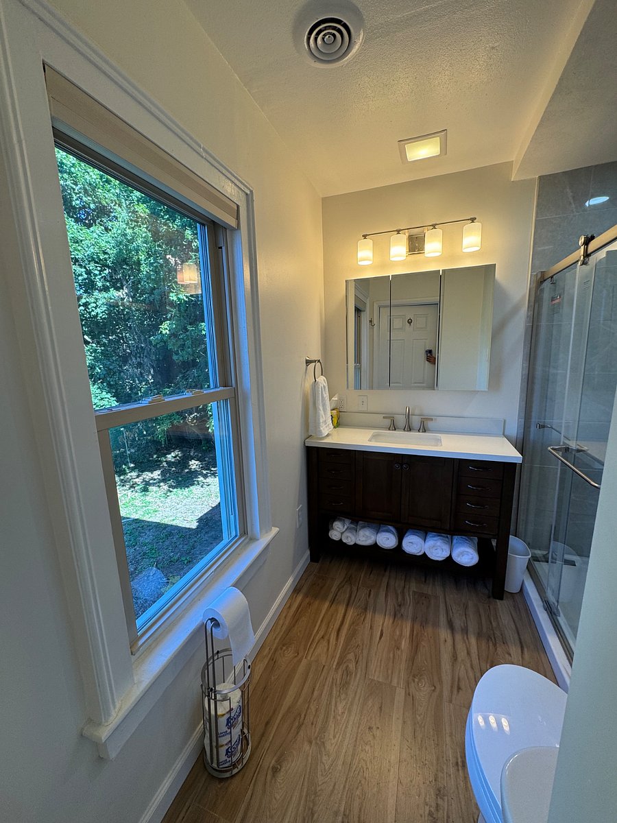 Furnished Finder property 872425_1 photo 9