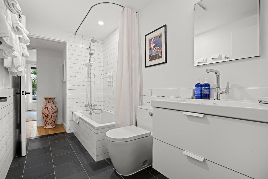 Furnished Finder property 872433_1 photo 23