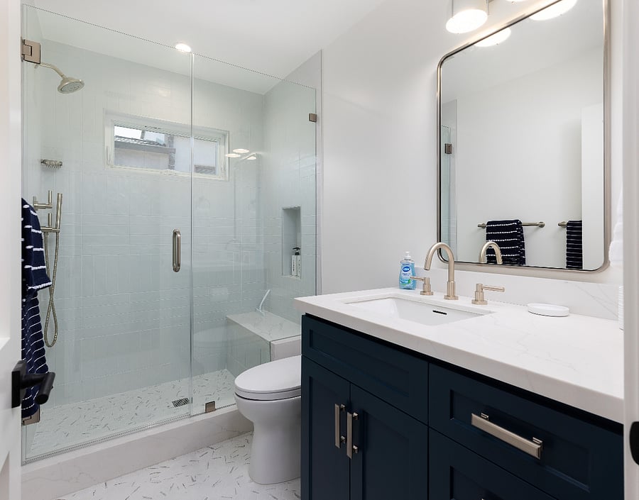 2nd bathroom
