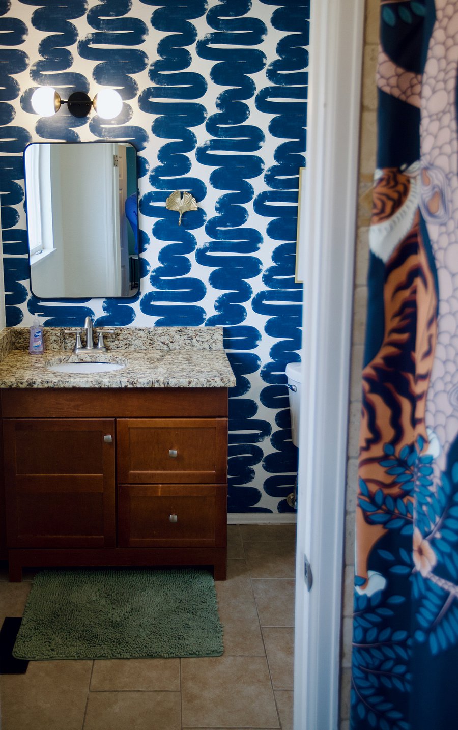 Bathroom (access off master as well as hallway)