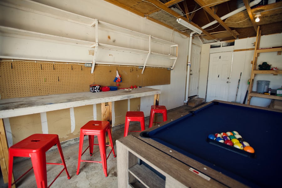 Garage/Gameroom
