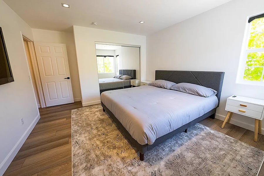 Furnished Finder property 872495_1 photo 23