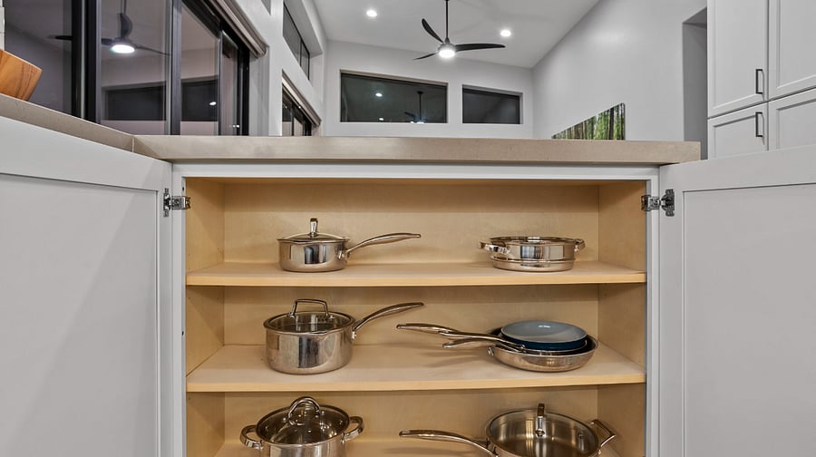 Fully Stocked Kitchen