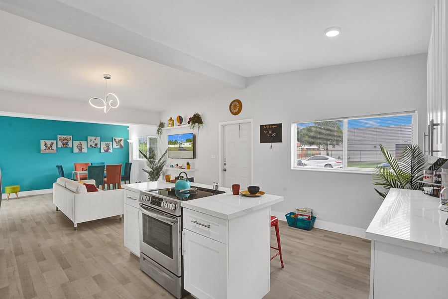 Furnished Finder property 872501_1 photo 8