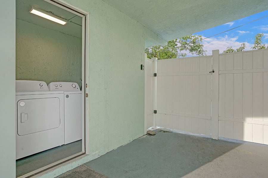 Furnished Finder property 872501_1 photo 9
