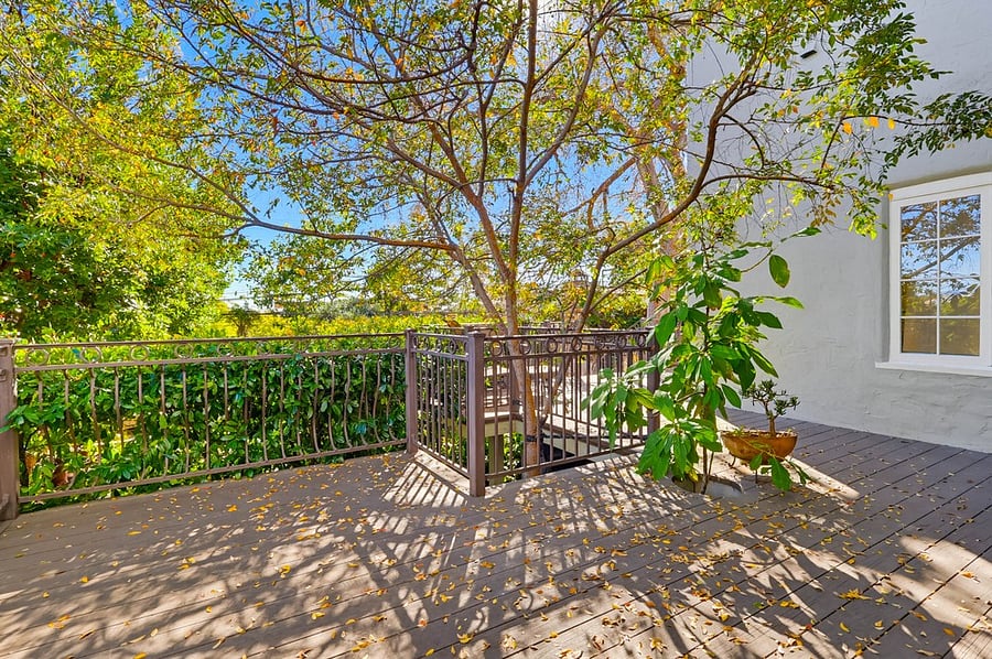 Furnished Finder property 872511_1 photo 15