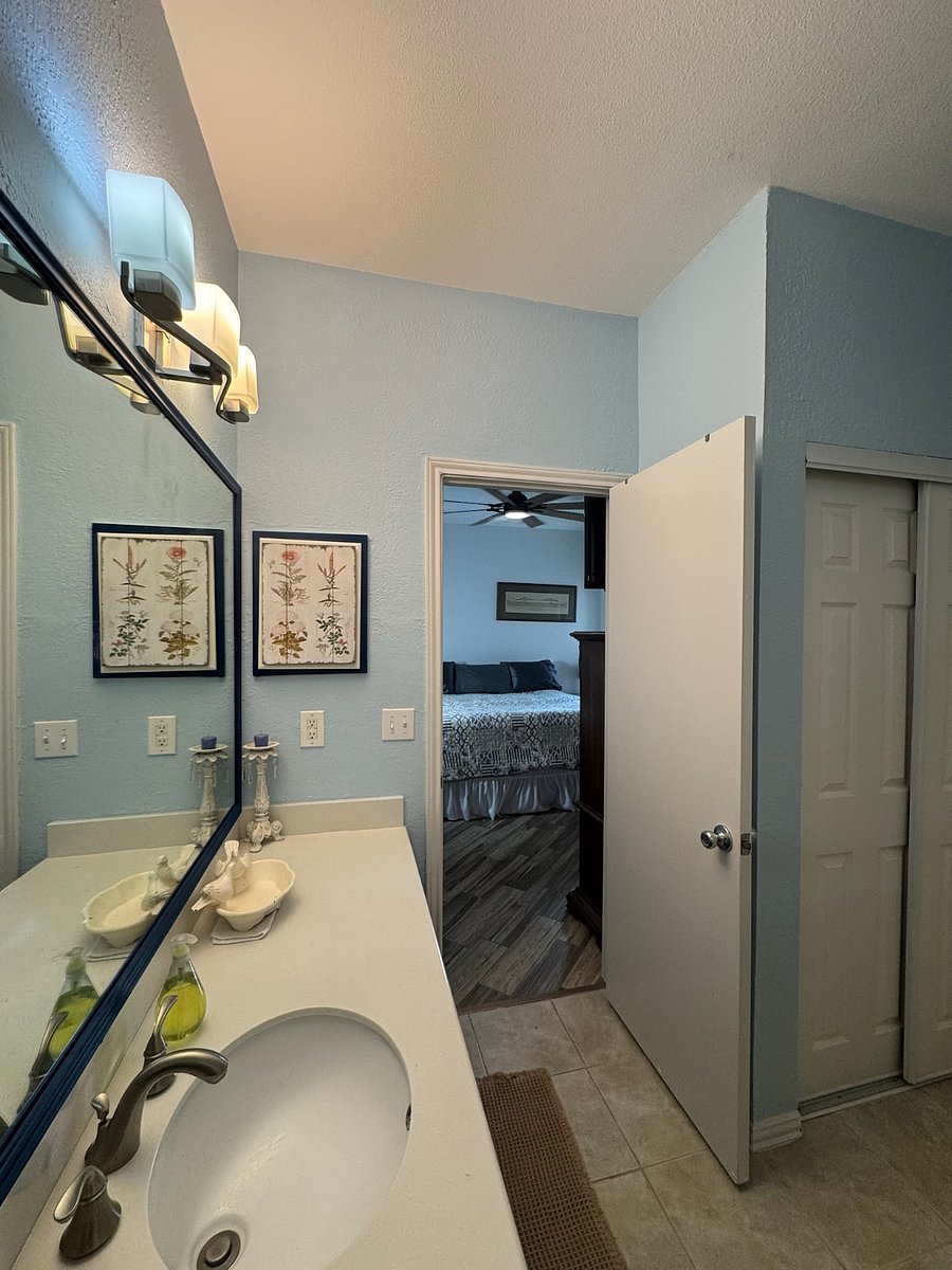 Furnished Finder property 872517_1 photo 22