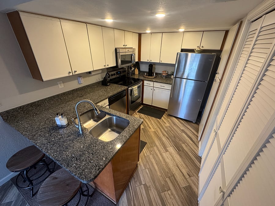 Furnished Finder property 872517_1 photo 15