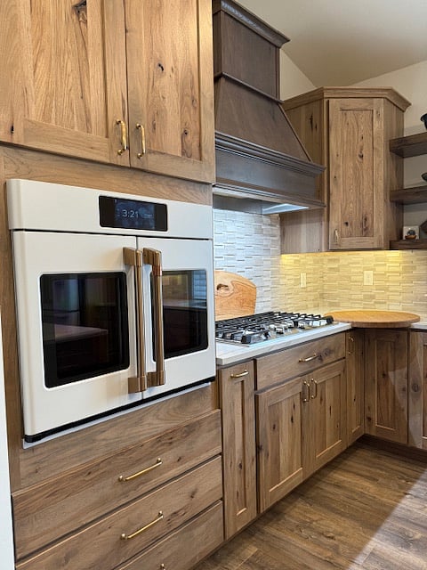 Gas wall oven and cook top