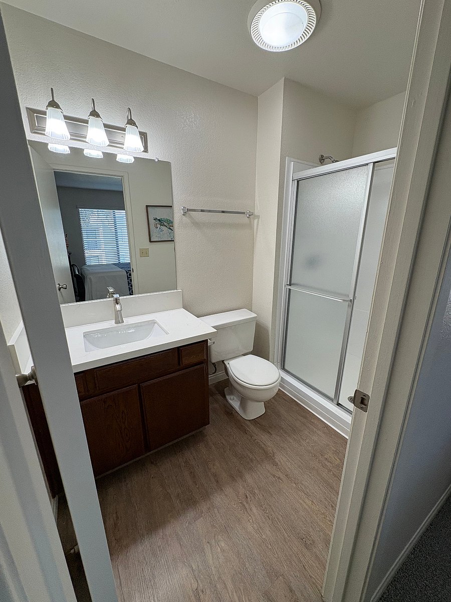 Furnished Finder property 872530_3 photo 9