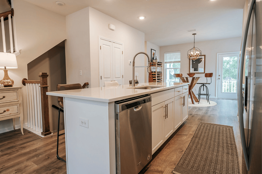 Furnished Finder property 872557_1 photo 6