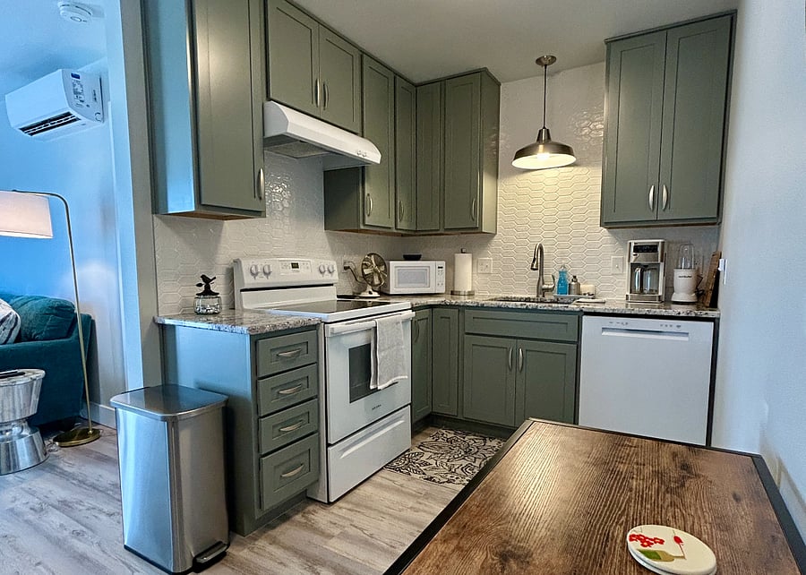 Furnished Finder property 872566_1 photo 4