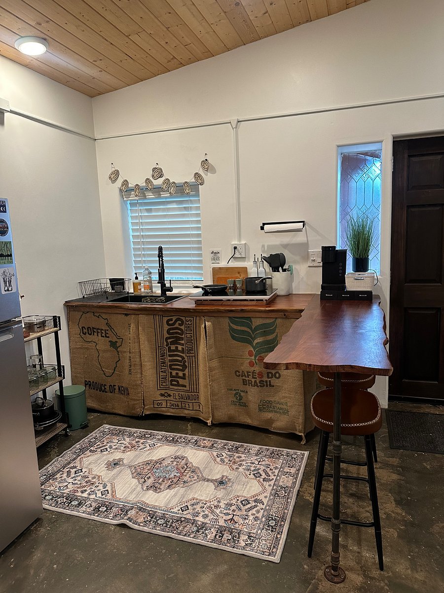 Furnished Finder property 872574_1 photo 4
