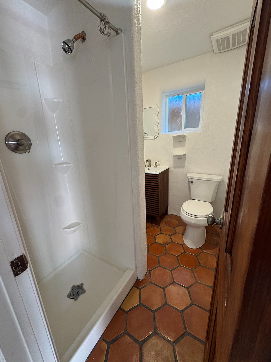 Furnished Finder property 872574_2 photo 3