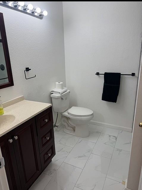 Furnished Finder property 872582_1 photo 8