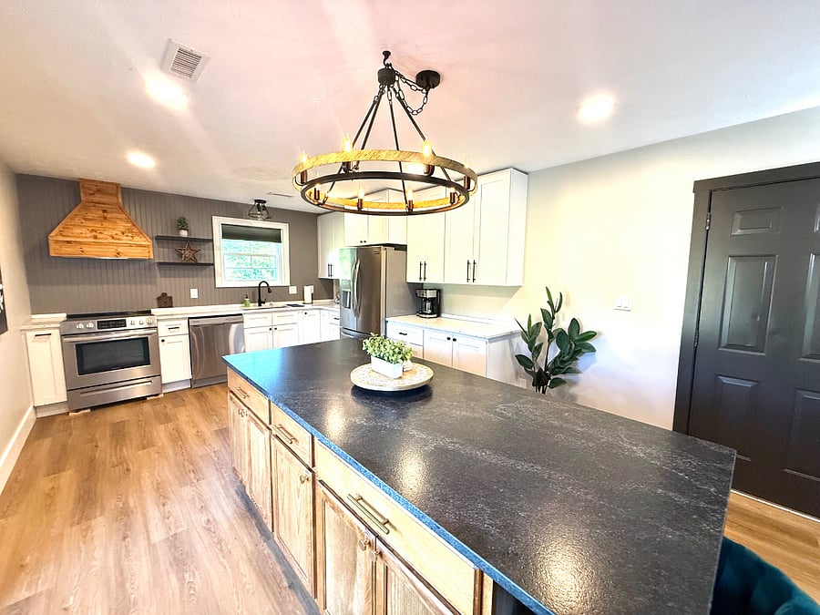 Furnished Finder property 872583_1 photo 5