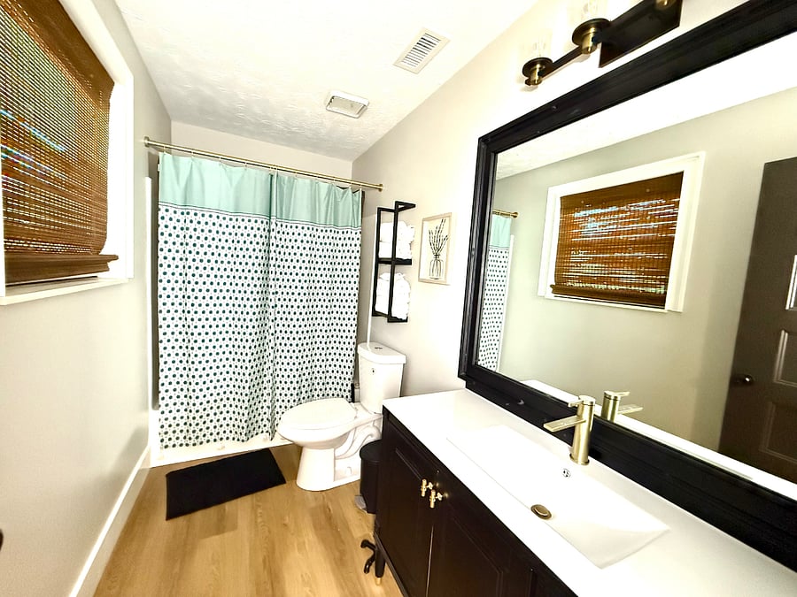 Furnished Finder property 872583_1 photo 17