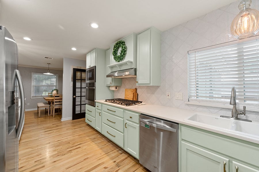 Furnished Finder property 872595_1 photo 6