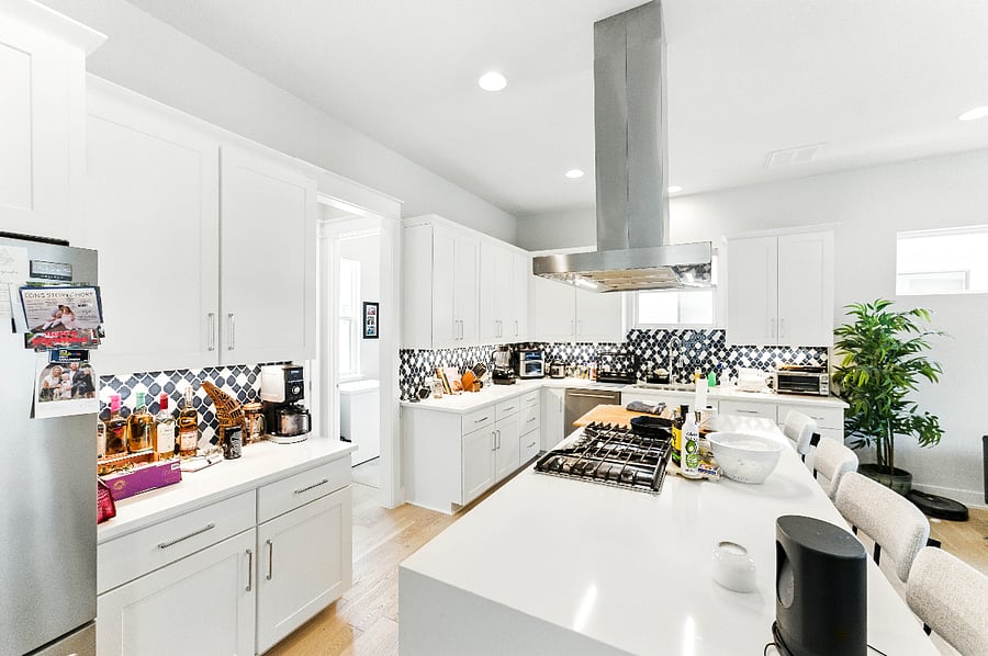 Furnished Finder property 872604_1 photo 9