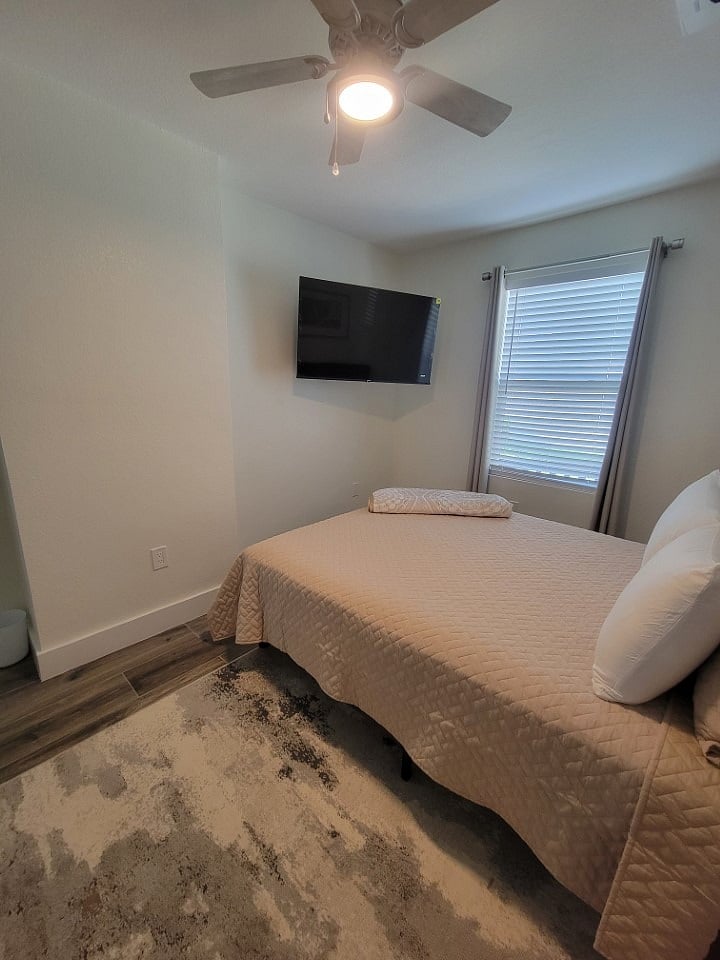 Furnished Finder property 872605_1 photo 21