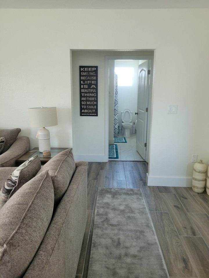 Furnished Finder property 872605_1 photo 7