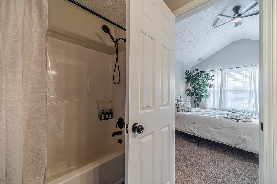Furnished Finder property 872611_1 photo 6