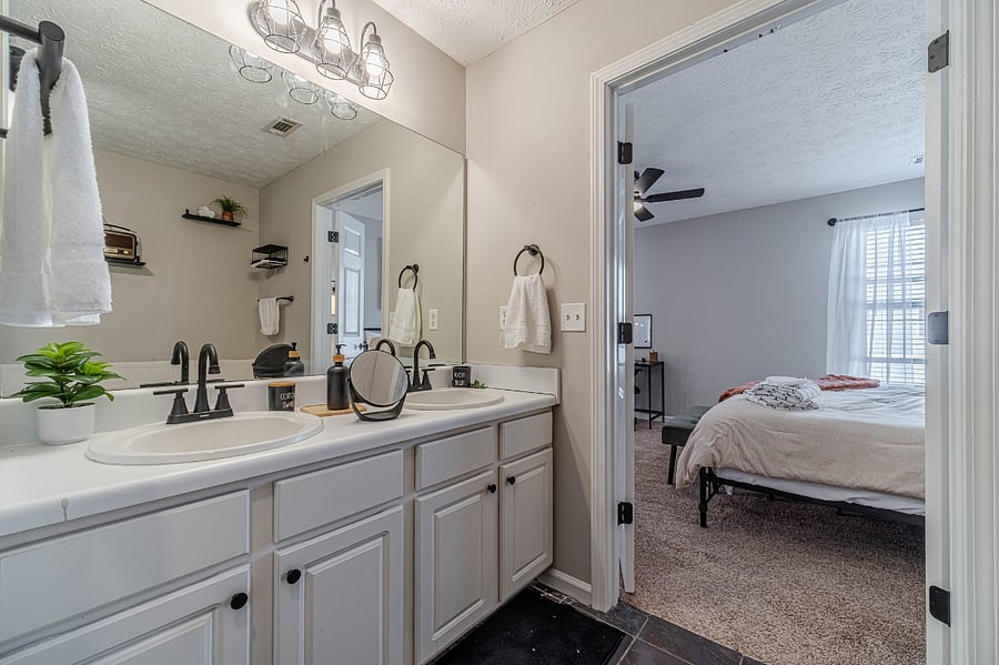 Furnished Finder property 872611_1 photo 5
