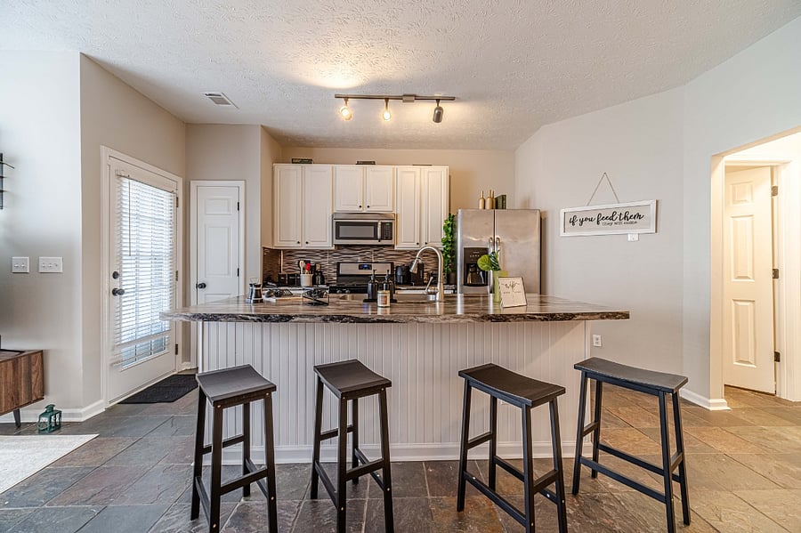 Furnished Finder property 872611_1 photo 10