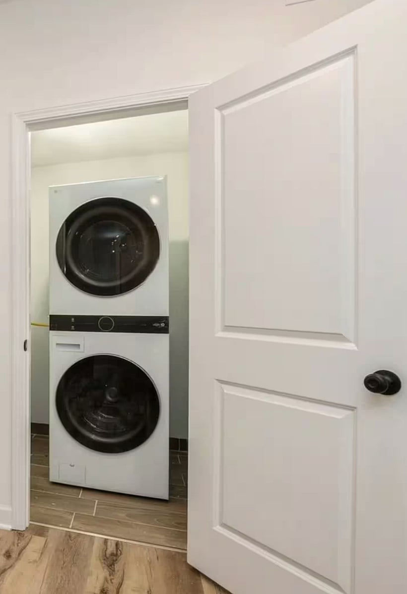 Furnished Finder property 872612_1 photo 4