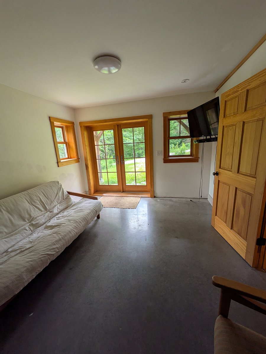 Furnished Finder property 872630_1 photo 22