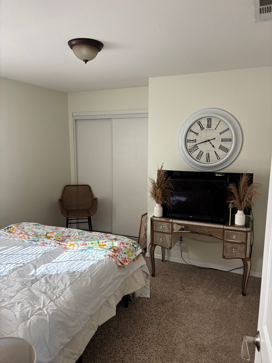 Furnished Finder property 872632_1 photo 2