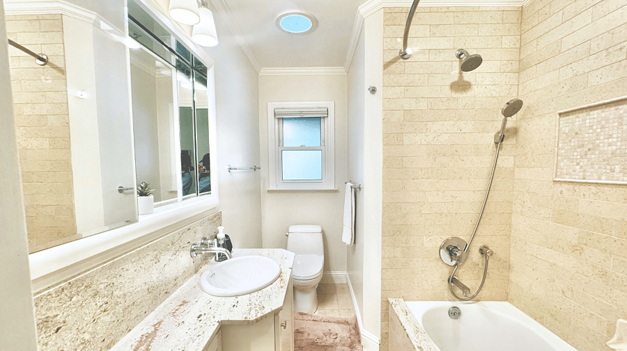 Hallway full bathroom