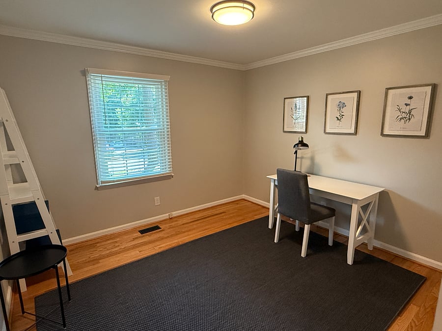 Bedroom 1 (can be furnished with Queen Bed set)