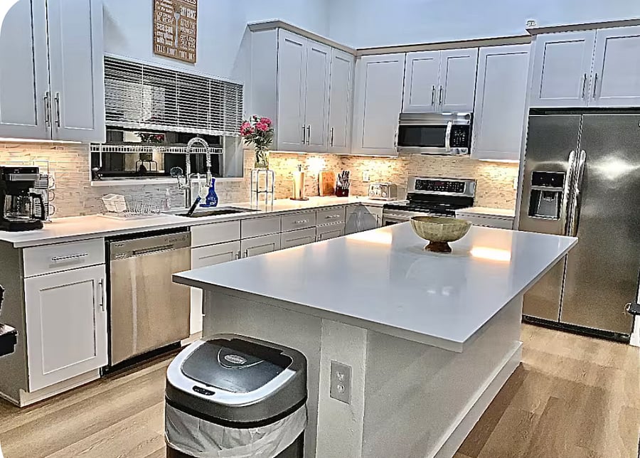 Furnished Finder property 872661_1 photo 6