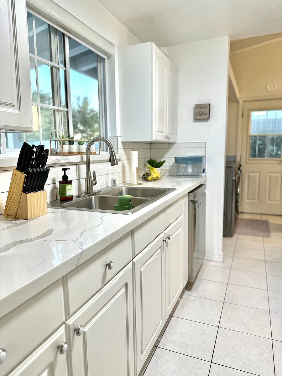Furnished Finder property 872662_1 photo 3
