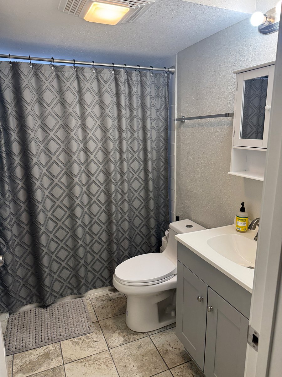 Furnished Finder property 872669_1 photo 4