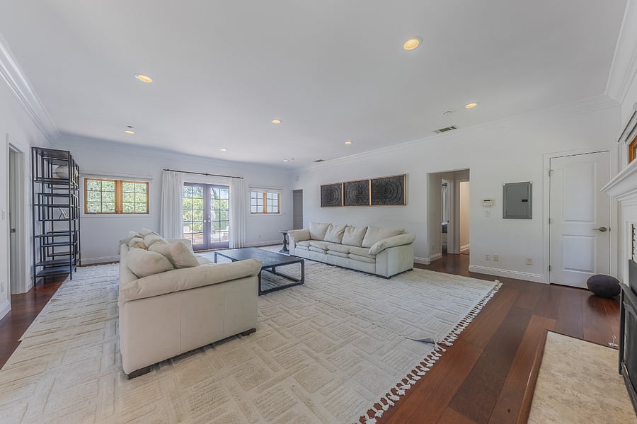 Furnished Finder property 872688_1 photo 3
