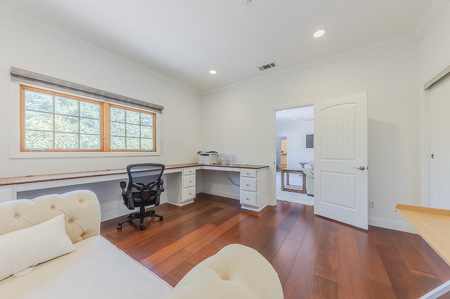 Furnished Finder property 872688_1 photo 12
