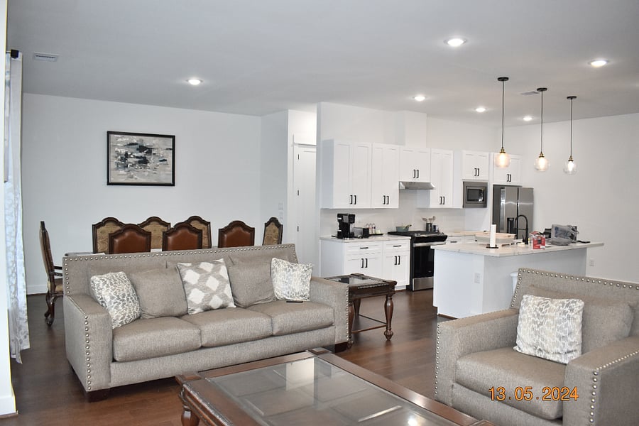 Furnished Finder property 872691_1 photo 8