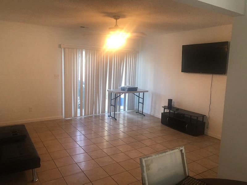 Furnished Finder property 872696_1 photo 3