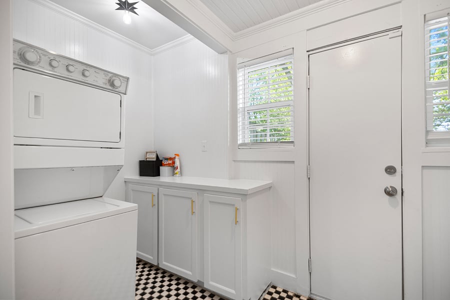 Furnished Finder property 872698_1 photo 7